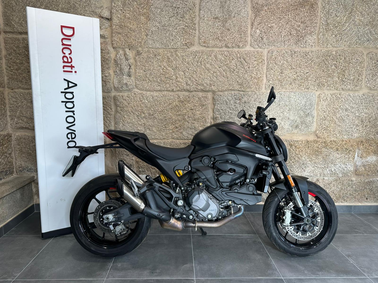 DUCATI MONSTER A2