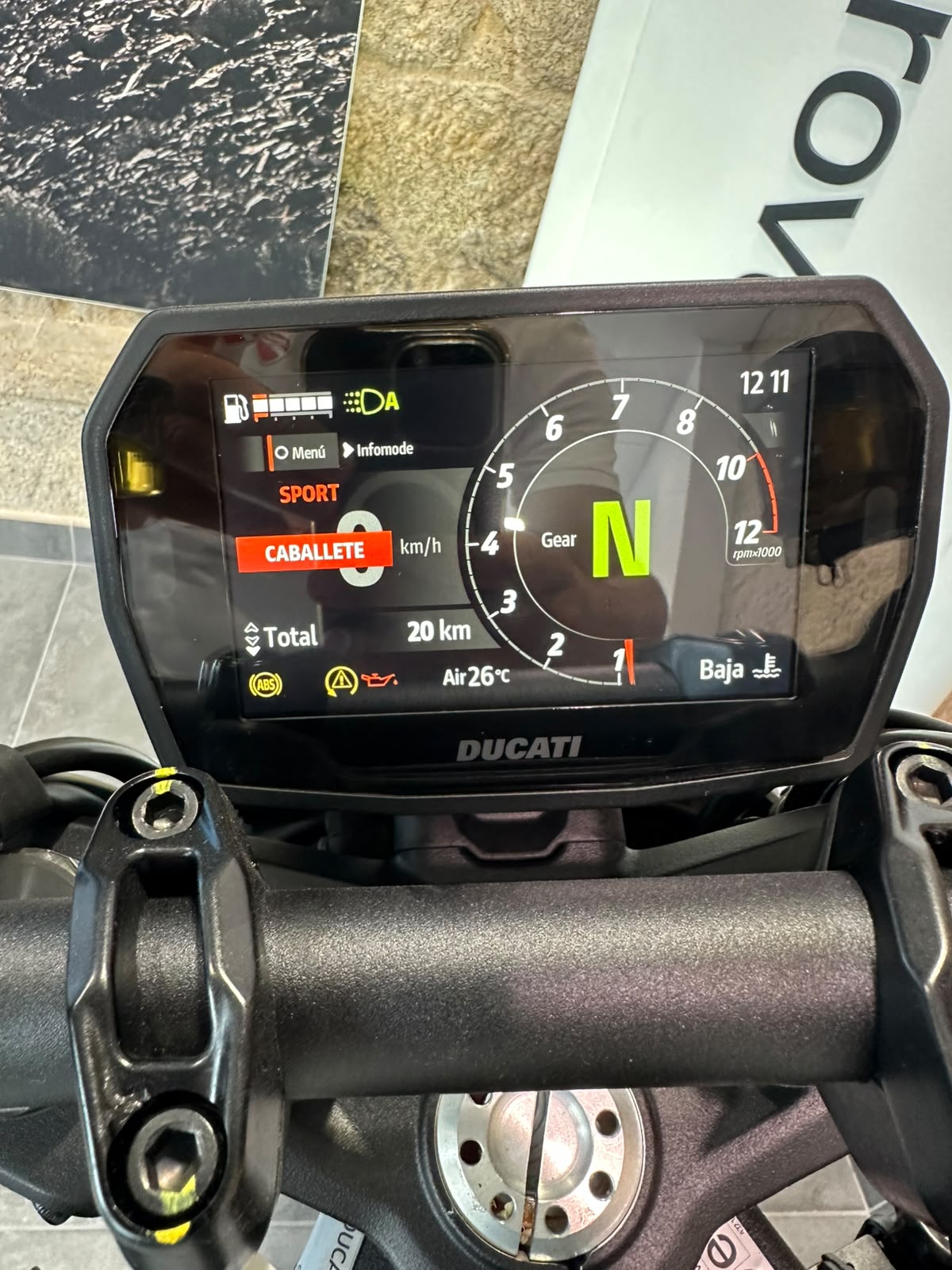 DUCATI MONSTER V2 2026 - Imagen 5