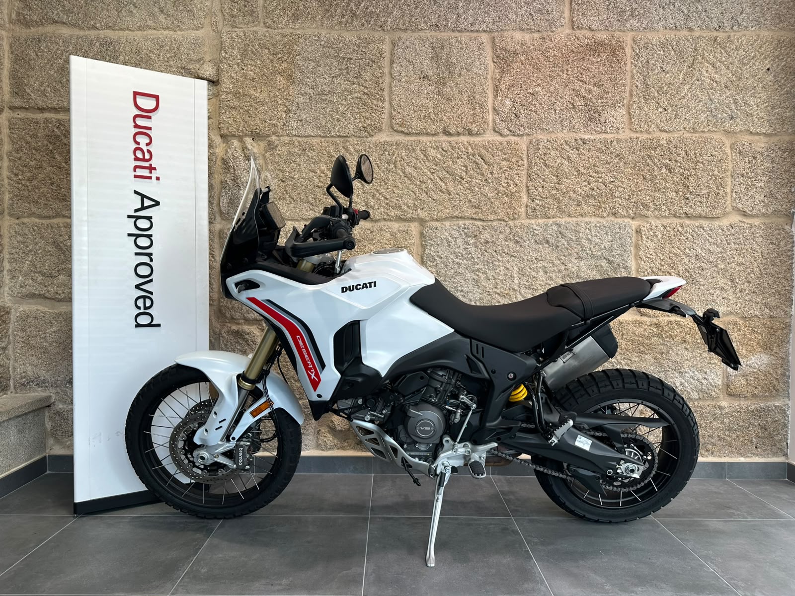 DUCATI DESERTX V2 2026 - Imagen 2