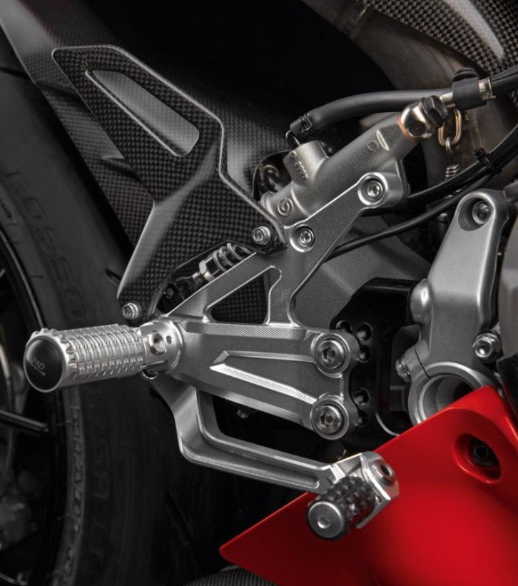 ESTRIBERAS DE PILOTO REGULABLES ALUMINIO DUCATI PANIGALE V2 - Imagen 3