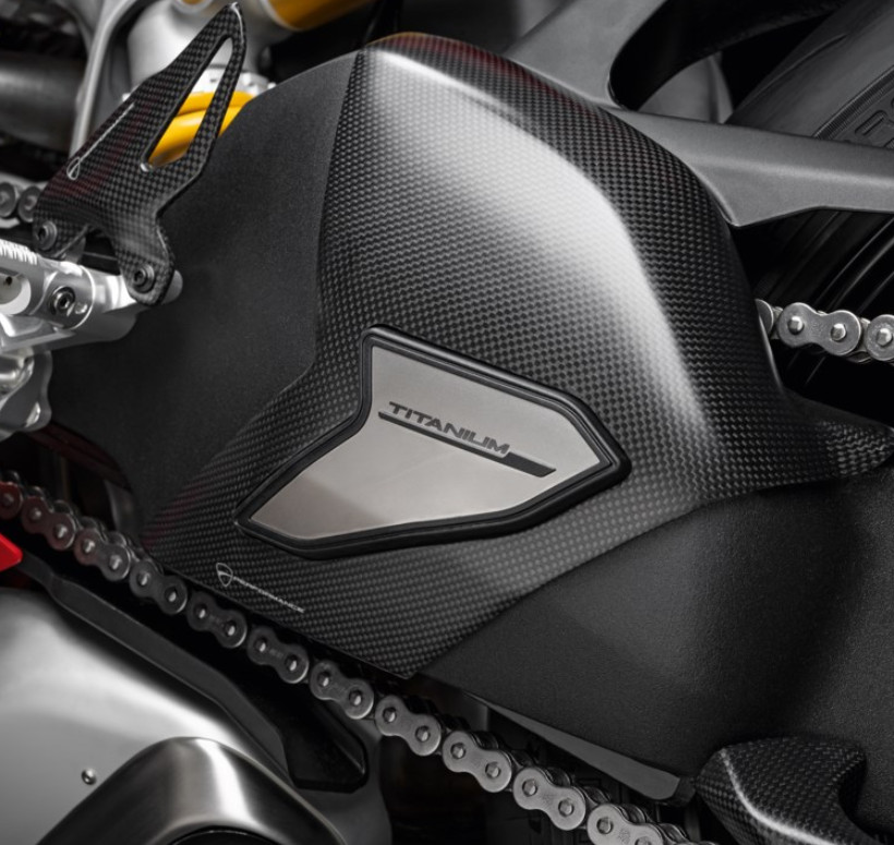 PROTECTOR CARBONO/TITANIO BASCULANTE DUCATI PANIGALE V4 - Imagen 2