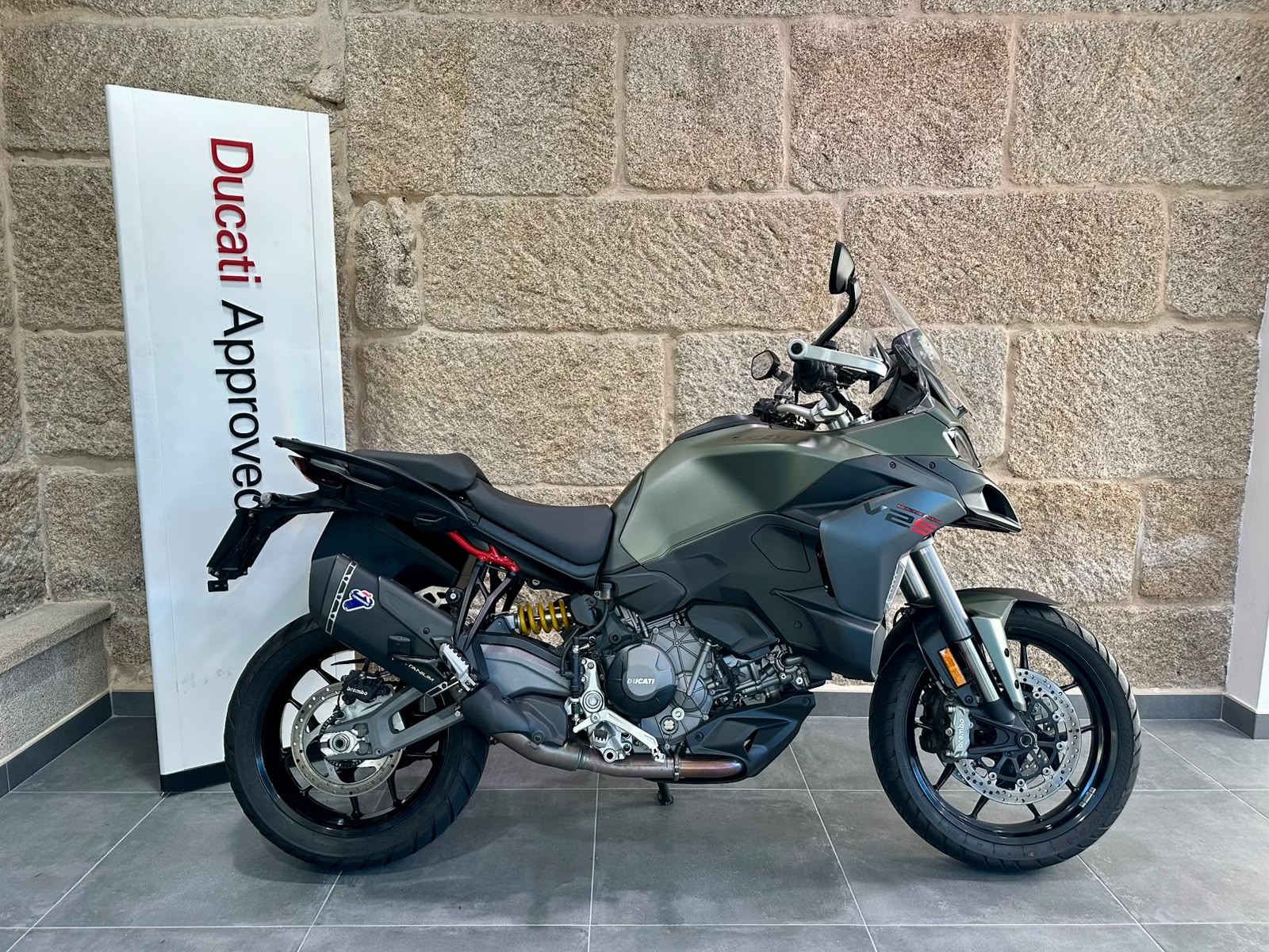 DUCATI MULTISTRADA V2S 2025 - Imagen 2