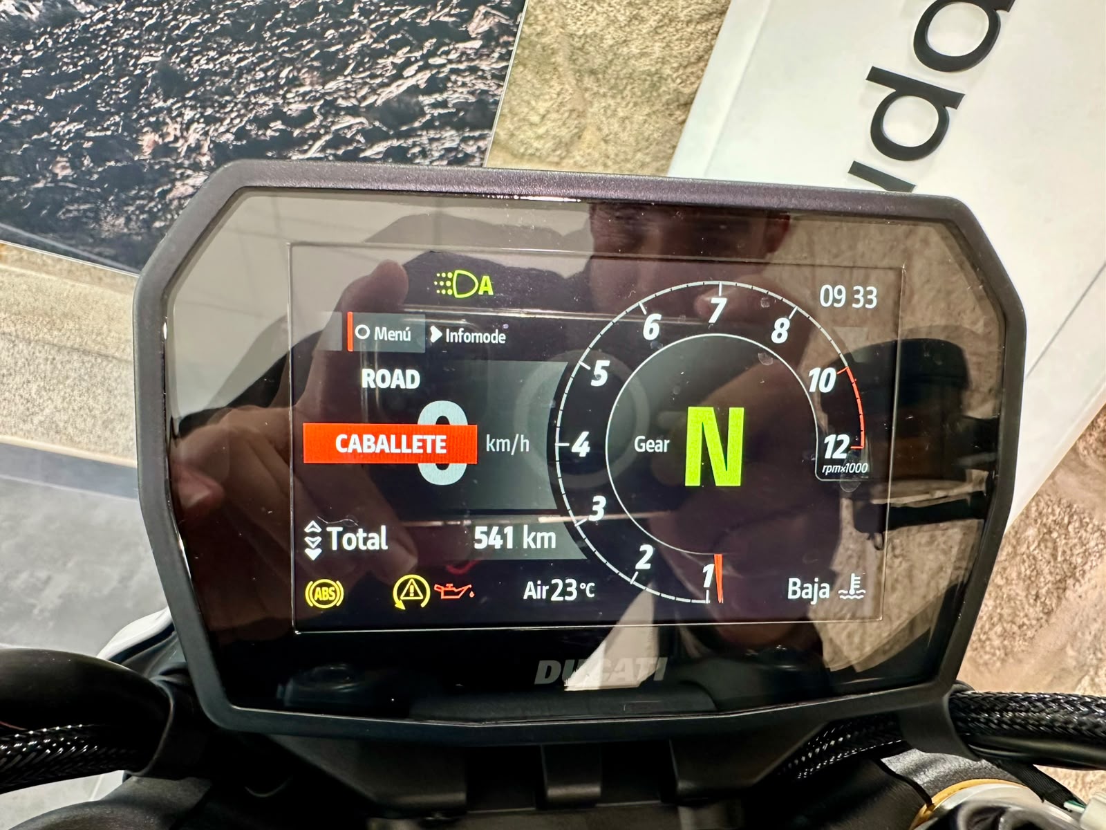 DUCATI HYPERMOTARD V2 SP 2026 - Imagen 5